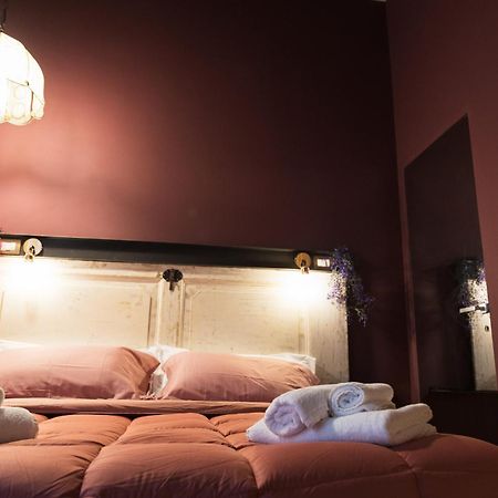 Bed and Breakfast I Leoni Di Rosaroll à Naples Extérieur photo