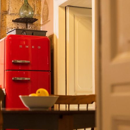 Bed and Breakfast I Leoni Di Rosaroll à Naples Extérieur photo